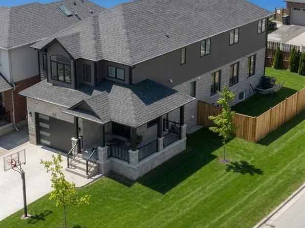 95 Dallan Dr, Guelph, ON N1L 0N3