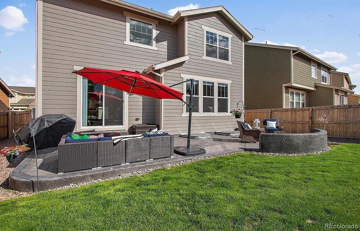 4 bed, 3.5 bath, 2199 sqft, $3,150 — Photo 3