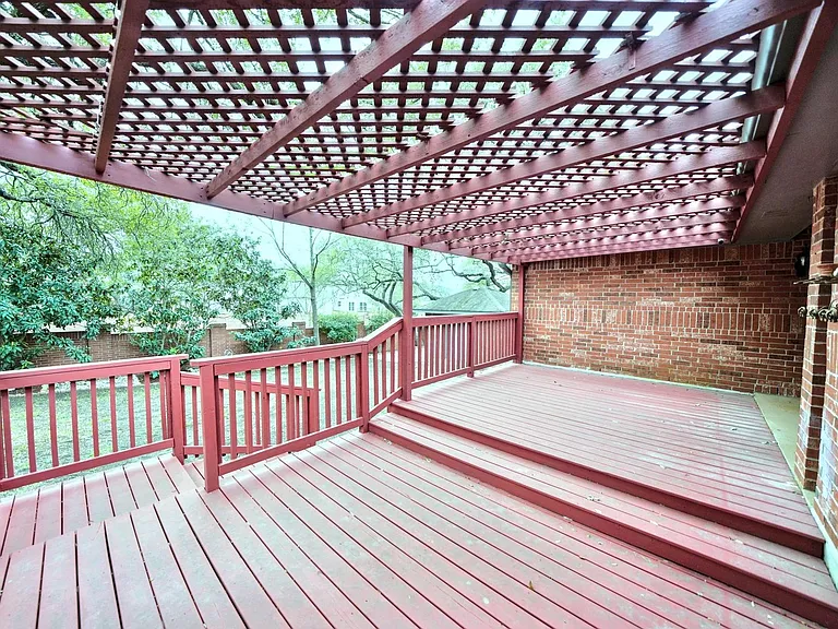 1508 Mount Laurel — Photo 48
