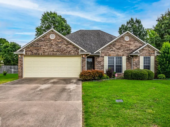 105 Newberry Cv, Jonesboro, AR 72404