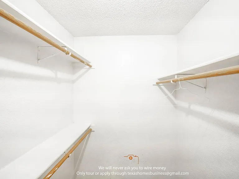 1811 San Rafael St — Photo 7