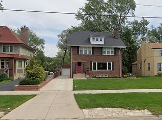10015 S Longwood Dr, Chicago, IL