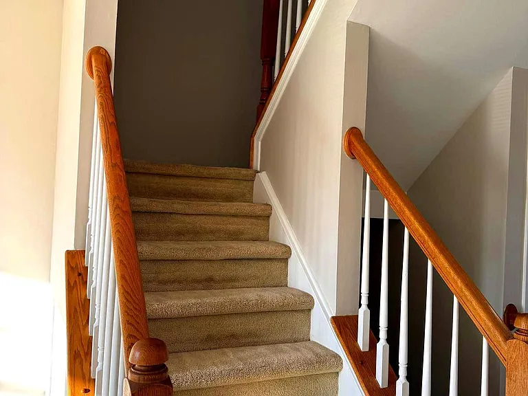 30 Amesbury Ct — Photo 15