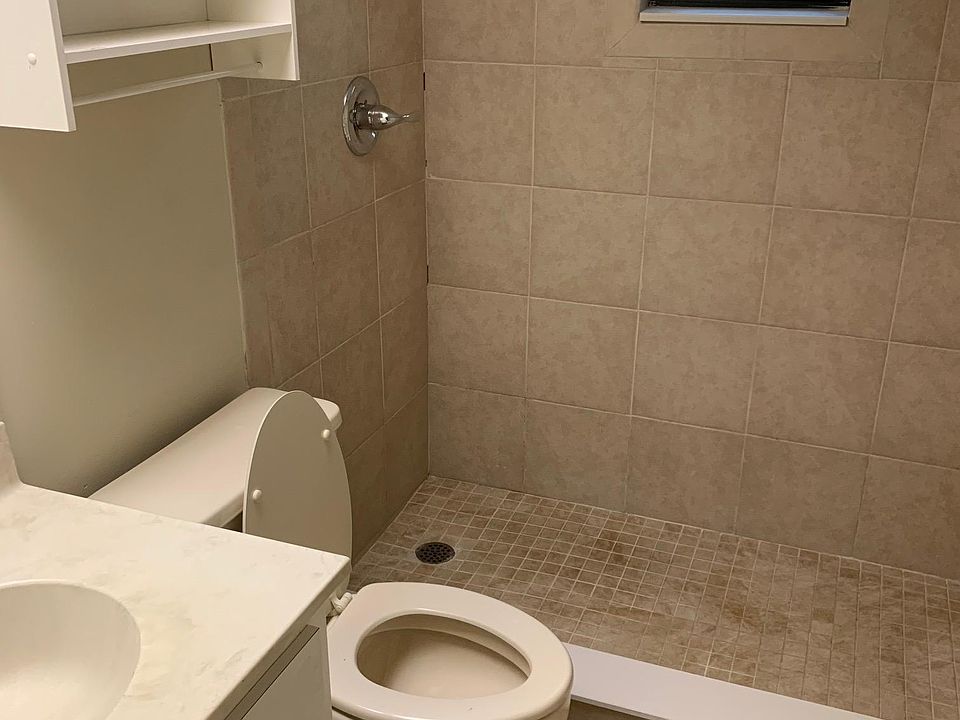 1st image of 303 E Hartford St APT 5A