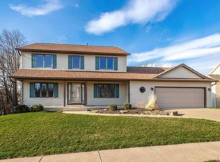 4210 Hayes Ct, Davenport, IA 52804