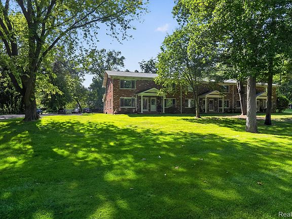 2nd image of 5116 Kintyre Ln
