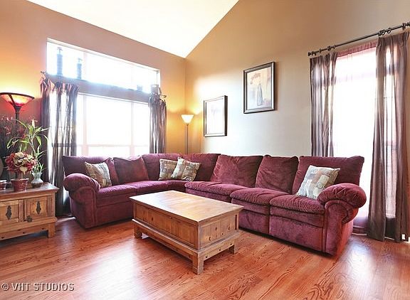 5th image of 1530 Woodland Ln