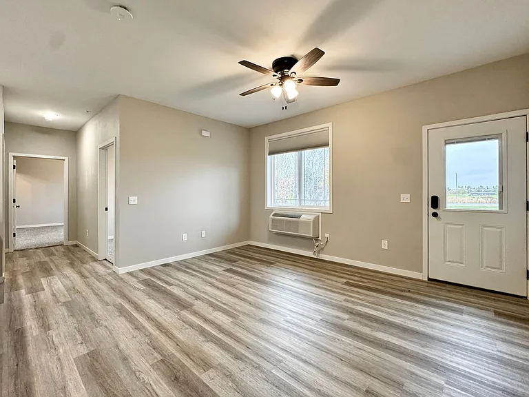 West 5th Townhomes — Photo 38
