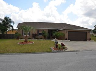 5520 Moon Valley Dr, Lakeland, FL 33812