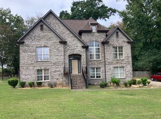 5662 Victoria Dr, Hueytown, AL 35023