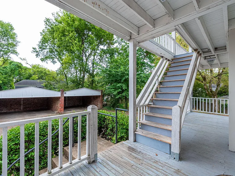 710 Forest Ave #1 — Photo 41