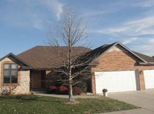 4560 S Shady Lane Ct, Springfield, MO 65810