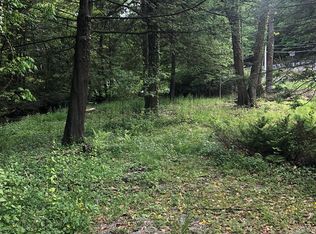 2915 Kettle Rd, Altoona, PA 16601