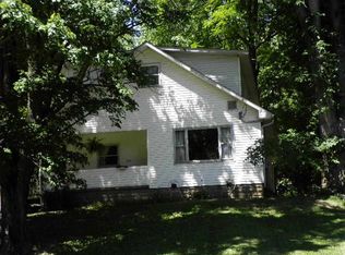 305 Garden Dr, Spencer, IN