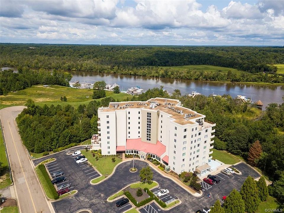 1st image of 301 Beacon Ridge Dr Unit 205
