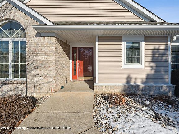 4th image of 410 Burgenstock Dr #21
