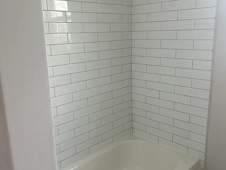 1060 N Avenue 50 — Photo 5