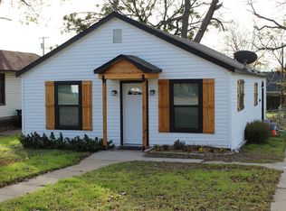 108 W Acheson St, Denison, TX 75021