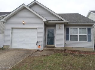 10416 Pinoak View Dr, Louisville, KY 40299