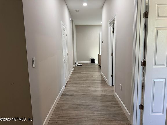 5th image of 7160 PALM RESERVE Lane