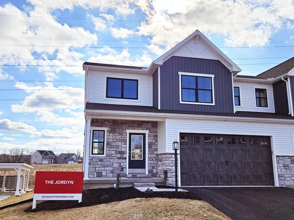 660 Brittany Dr, Mechanicsburg, PA 17055