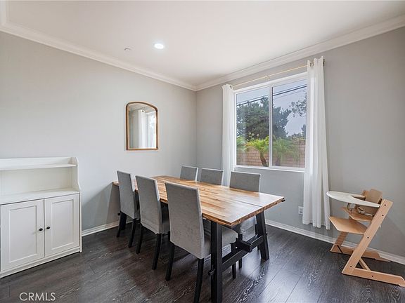 5th image of 105 Encanto Ln