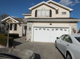 19313 Tara Ct, Mokena, IL 60448