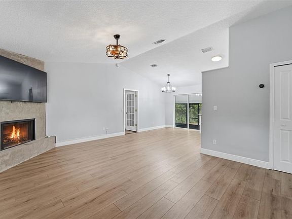 5th image of 5147 LAKE NINA DRIVE