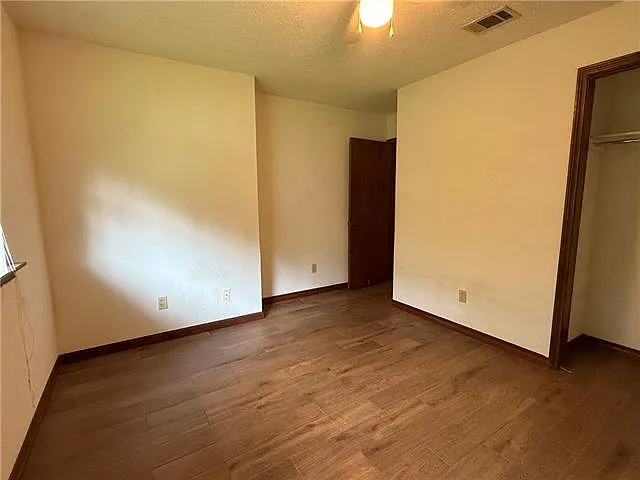 214 Darwin Dr — Photo 24