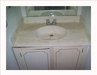 2nd image of 4622 Grand Dr Unit 4