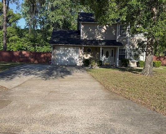 5th image of 402 Willow Oak Ln