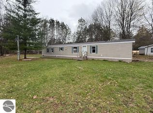 2540 S 39th Rd, Cadillac, MI 49601
