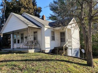 111 Rudolph Dr, Clarksville, TN 37040