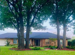 2202 W Club Rd, Duncan, OK 73533