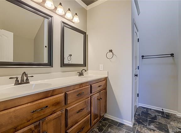 3rd image of 9618 N Adrian Pl