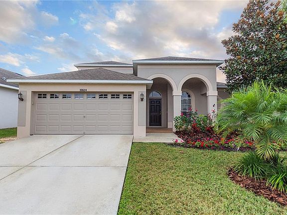 2nd image of 30624 Palmerston Pl