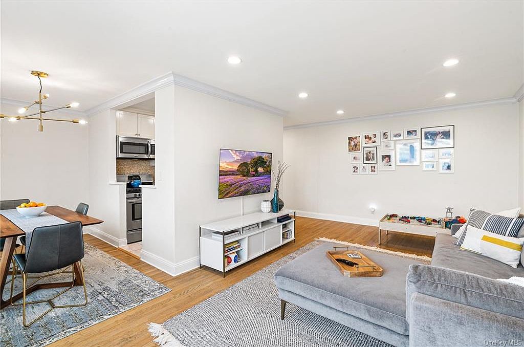 55 Halley Street UNIT 3F, Yonkers, NY 10704 Zillow