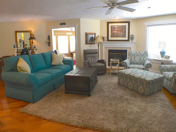 5th image of 733 Indian Cedar Dr