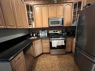 418 S 4th St FLOOR 2, Brooklyn, NY 11211