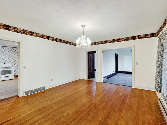 4th image of 5594 Cherry Ln