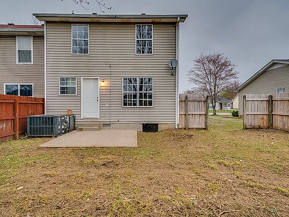 5th image of 439 Westgate Blvd