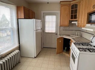 16 Sylvia St FLOOR 2, Lexington, MA 02421