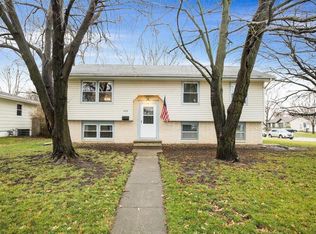 410 NE Bel Aire Rd, Ankeny, IA 50021