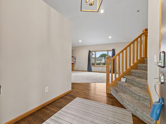 5th image of 1454 159th Ave NW