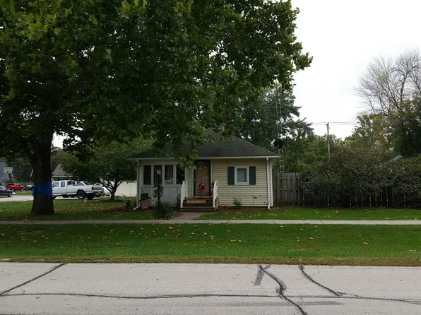 25248 S Fryer St, Channahon, IL 60410