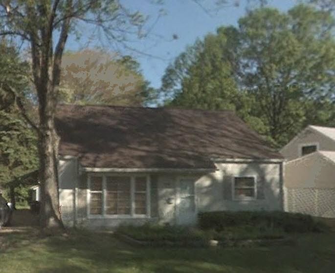 1st image of 2140 Suncrest Dr