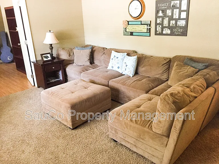 22120 S Leslie Ave — Photo 8