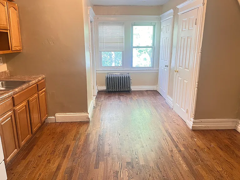 82 Girard Ave #2 — Photo 5