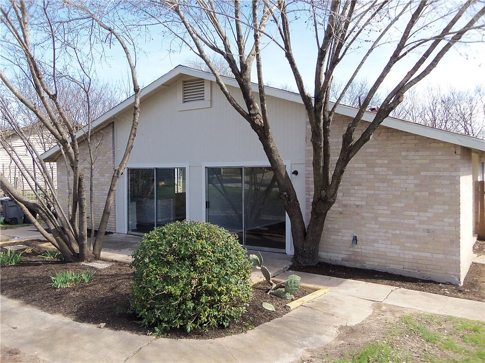 1st image of 6715 Sandshof Dr #B