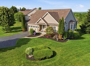 2 Camden Ct, Mechanicville, NY 12118